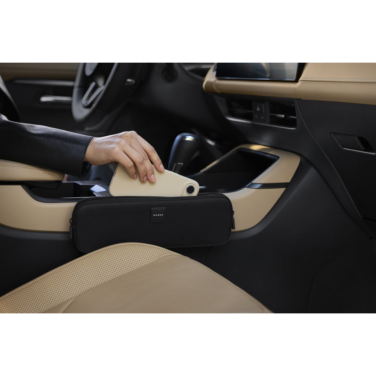 Front Seat Organizer | Mazda