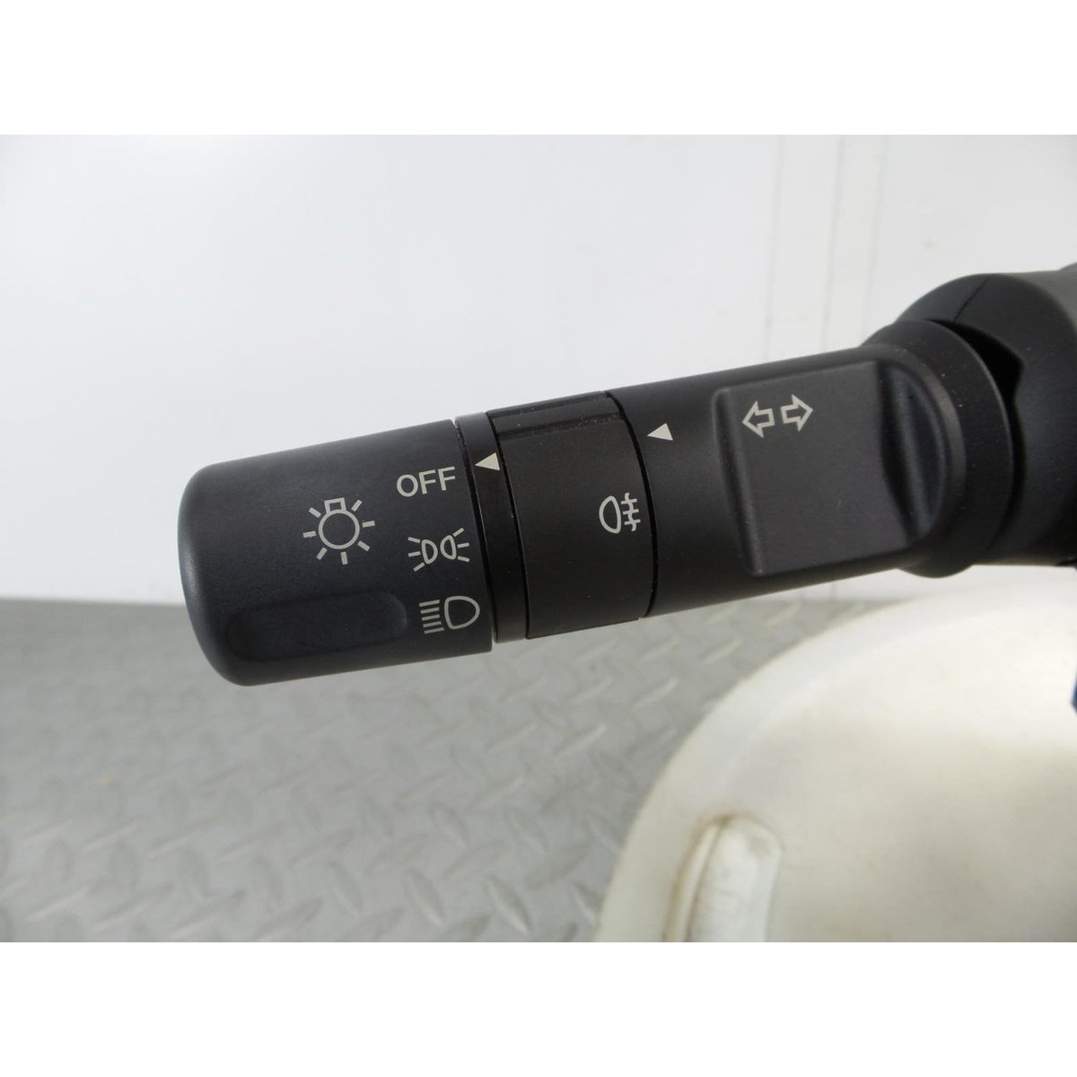 Fog Light Switch | Mazda2 (2011-2014)